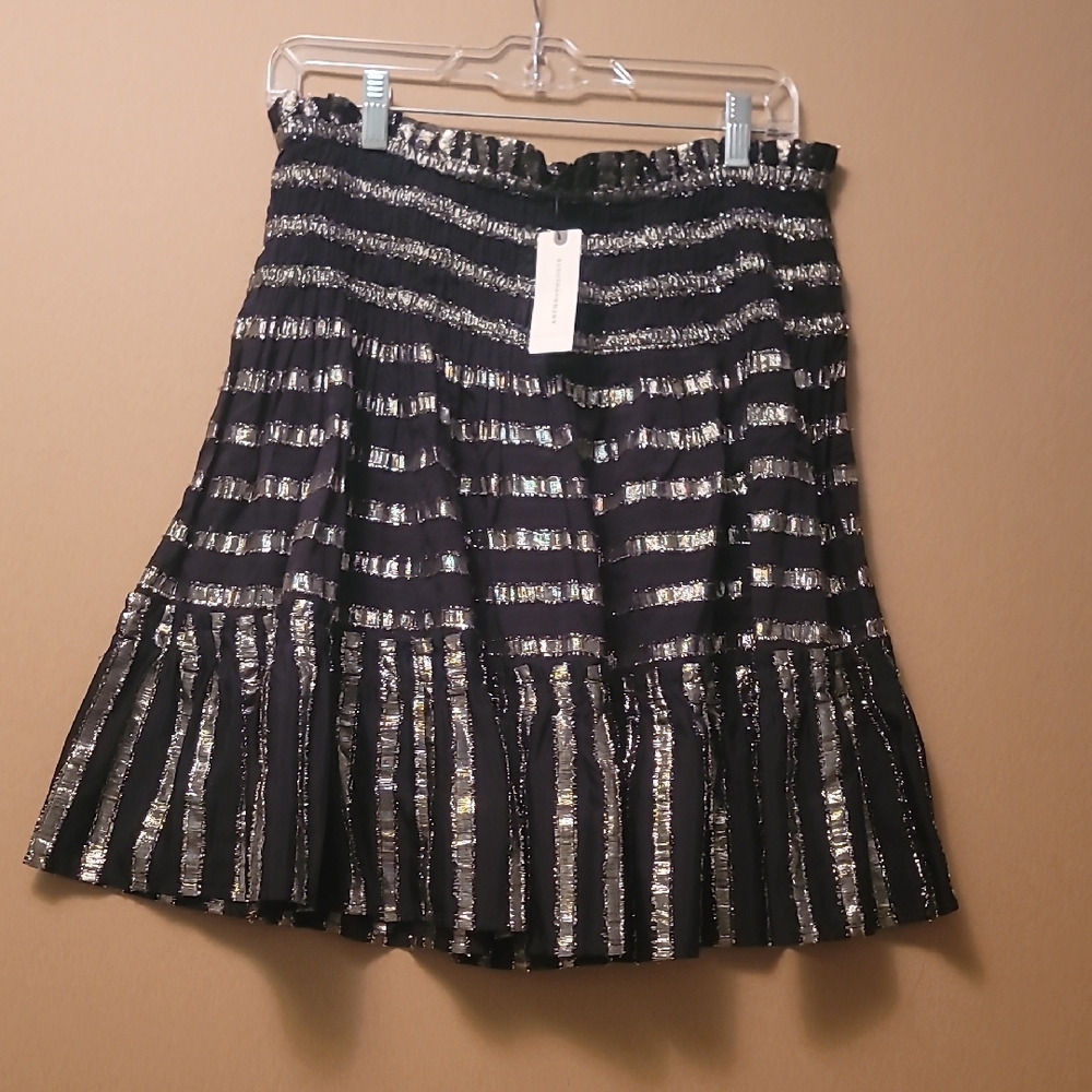 Elegant Black and Gold Striped Skirt